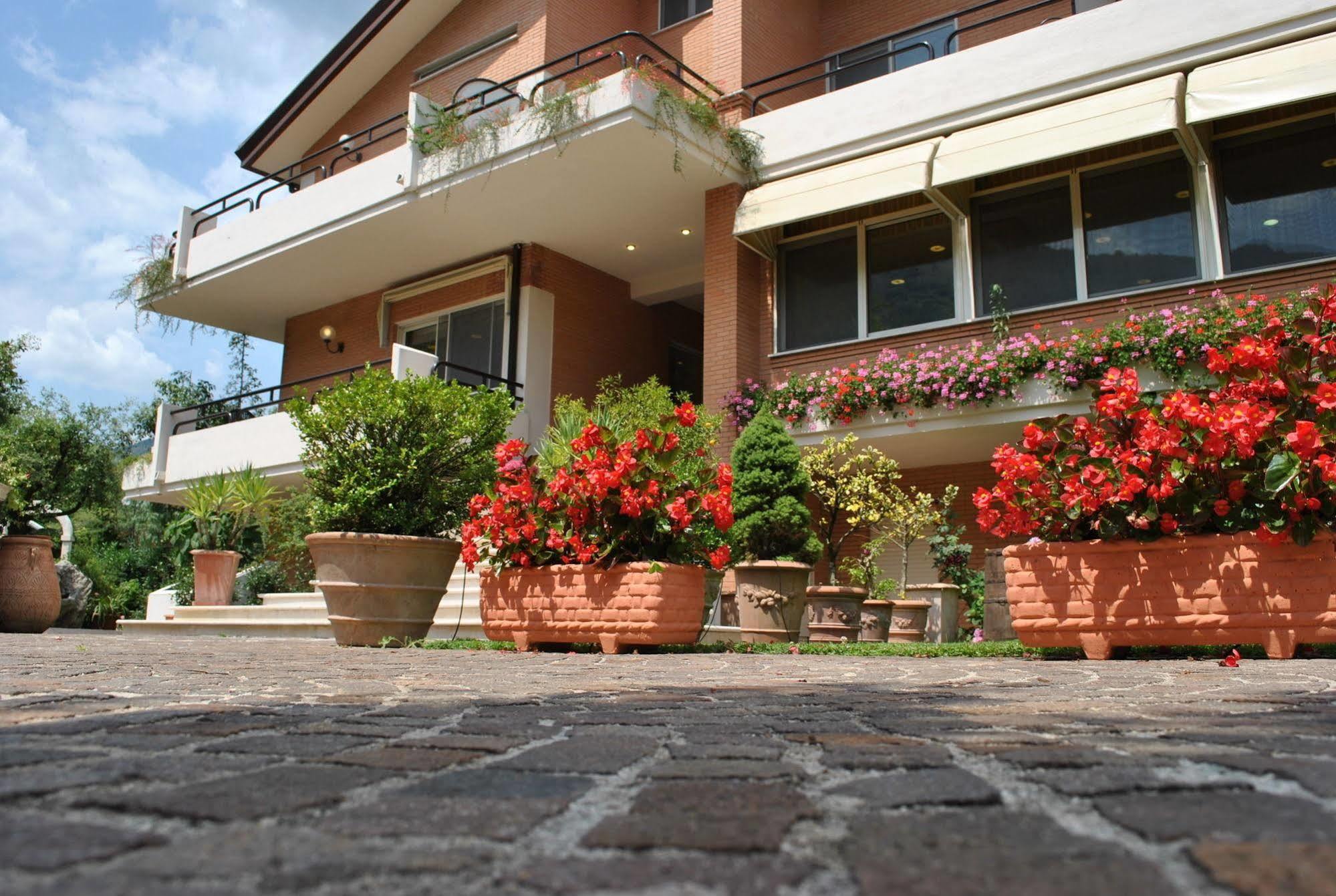 Hotel Des Reves Sant'Elia Fiumerapido Exterior photo